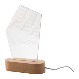 Woodify-LED-es-trofea-otszog