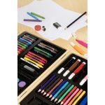 Dreamer-muvesz-rajz-es-festokeszlet