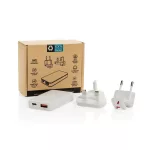 Fluxo-RCS-65W-lapos-GaN-tolto-univerzalis-csatlako