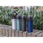 Metal-fenyu-konnyen-zarhato-vakuum-bogre