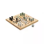 Claire-fa-Ludo-jatek